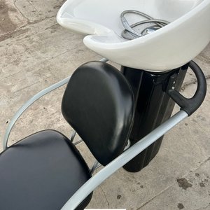 Pileta de Peluquería con Asiento de Cuerina Negra - imagen 6