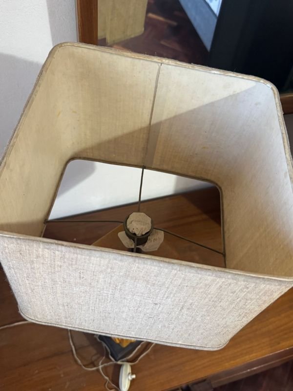 Lámpara de cerámica con base perforada - imagen 3