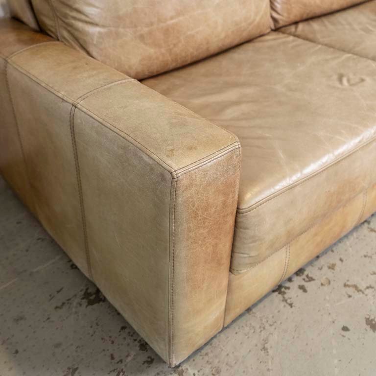 Item 2112904 - Image 1