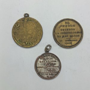 Lote anterior: Lote de 3 Medallas Conmemorativas Antiguas