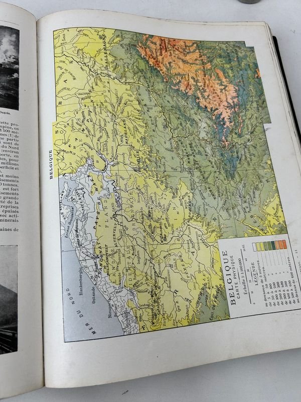 Atlas Geográfico Ilustrado Larousse - imagen 7