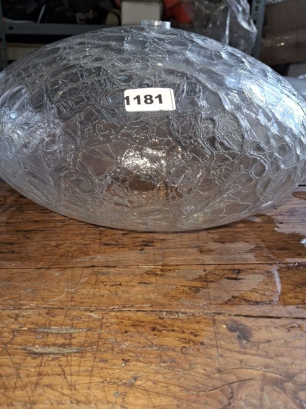 Tulipa de vidrio tallado: Decoración de cristal con patrón de vidrio quebrado - imagen 3