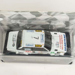 Auto Fiat 131 Abarth C. Reuteman - M. Perissutti Rally Codasur 1980 escala 1/24 en su estuche original  - imagen 2