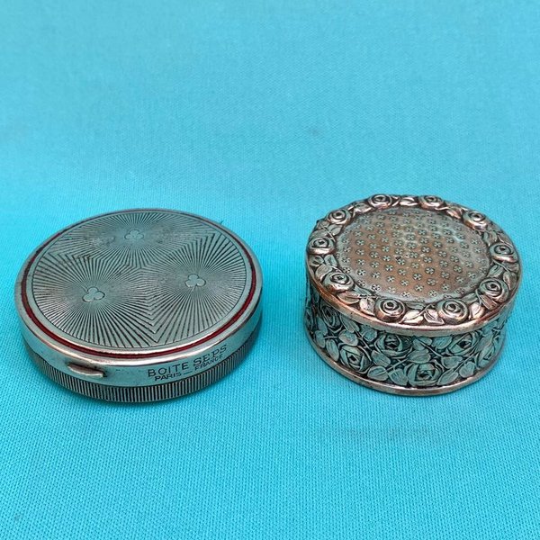 Colección de artículos antiguos de porcelana y bronce - imagen 6