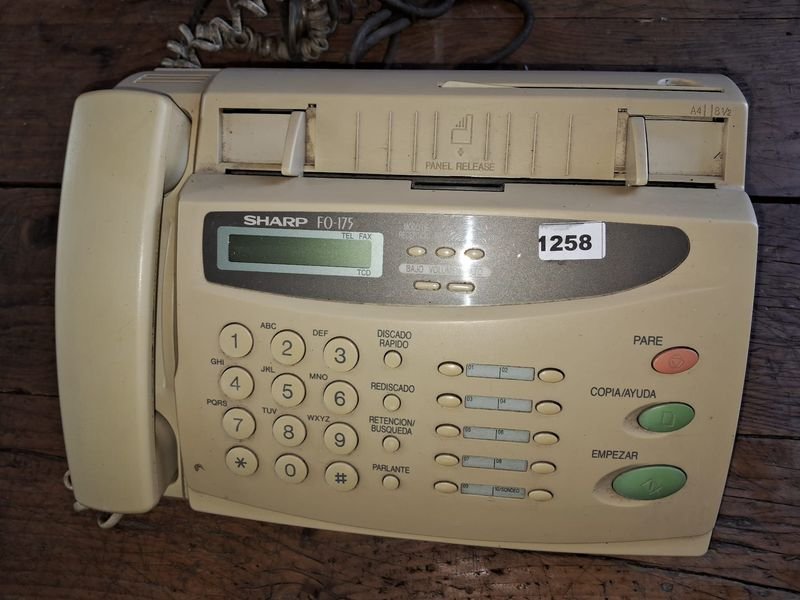 Lote siguiente: Maquina de Fax Sharp FO-175 - Equipamiento para Oficina