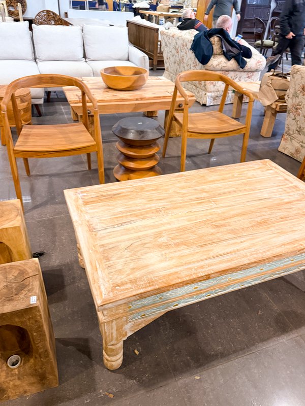 Mesa de centro de madera y carrito auxiliar metálico - imagen 1