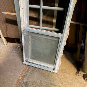 Ventana Chica de Aluminio y Vidrio con Reja - 60x30 cm Gris - imagen 4