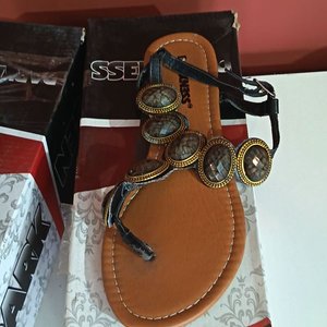 8080 2-  lote de calzado nuevo, alguno puede tener detalle, ver talle y detalles en fotos - imagen 8