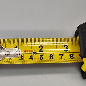 Cinta Métrica Giant de 7.5 Metros con Protección de Goma - imagen 3