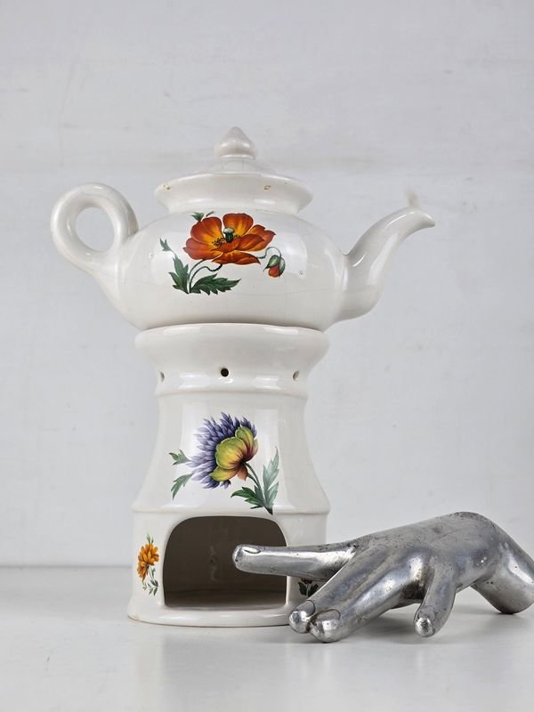 Tetera de Cerámica con Calentador y Flores Pintadas