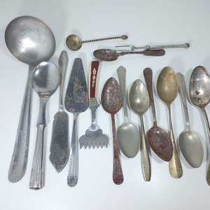 Lote siguiente: Lote de Cucharas y Cucharón de Metal, Varios Tamaños y Diseños