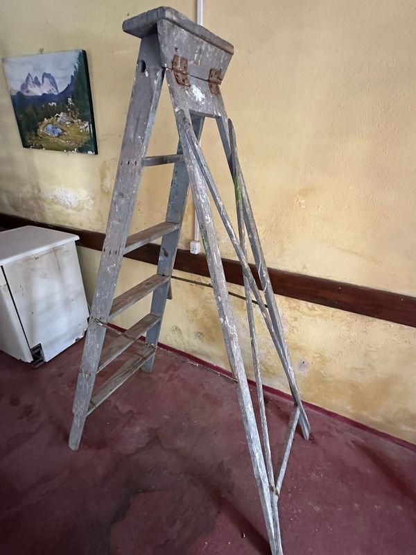 Escalera plegable de madera 6 escalones - imagen 2