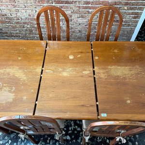 Juego de Comedor de Madera Maciza con Mesa Extensible y 6 Sillas - imagen 6