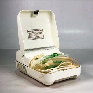 Nebulizador Médico Med Unic Modelo KGW-1A - imagen 4