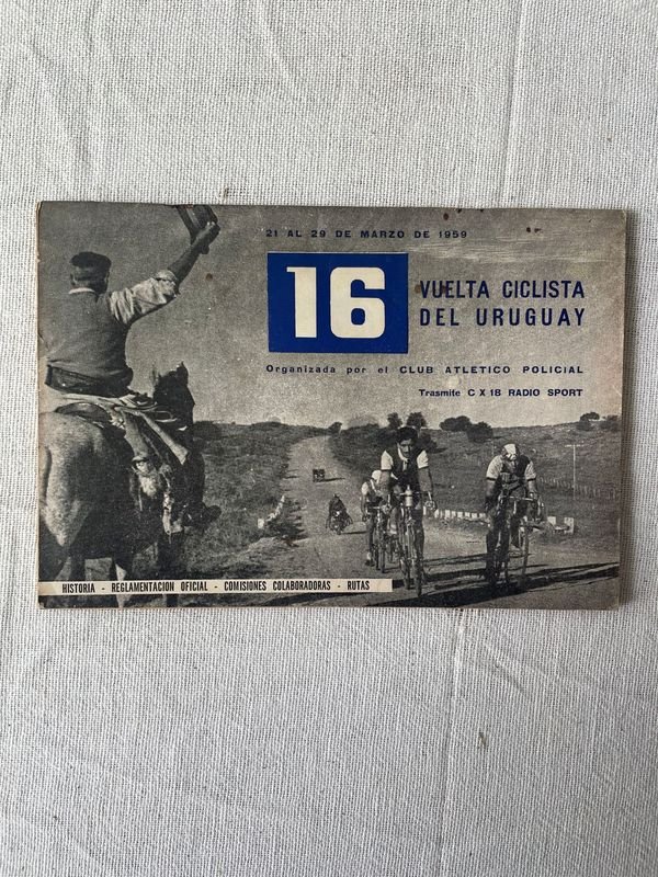Vuelta Ciclista del Uruguay: Historia, Reglamentación y Libro de Carrera 1974 - imagen 1