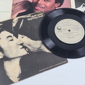 Selección de Vinilos Simples: John Lennon, Billy Idol, Elton John y más - imagen 2