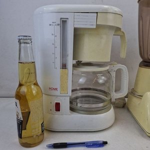 Lote de 5 Pequeños Electrodomésticos: Cafetera, Licuadora, Tostadora y Vaporizador - imagen 3