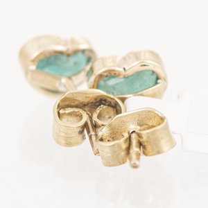 Par de Arracadas Corazón Oro 18k con Esmeraldas - imagen 2