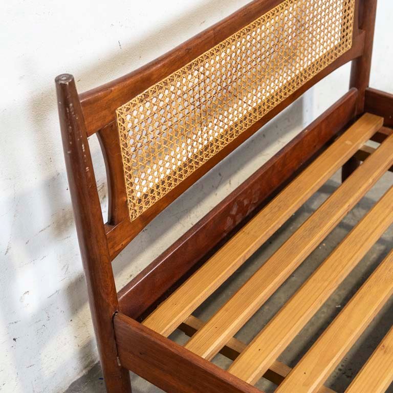 Item 2106200 - Image 2