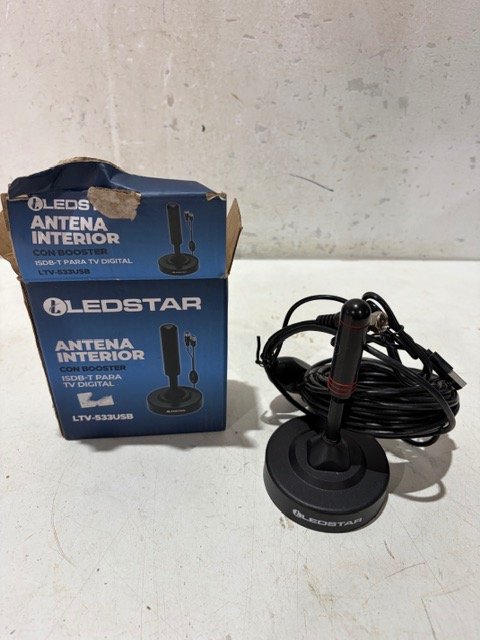 Antena Interior Ledstar LTV-533USB con Booster para TV Digital