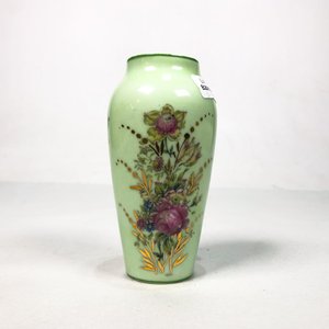 Lote anterior: Florero Limoges de Porcelana Verde con Diseño Floral