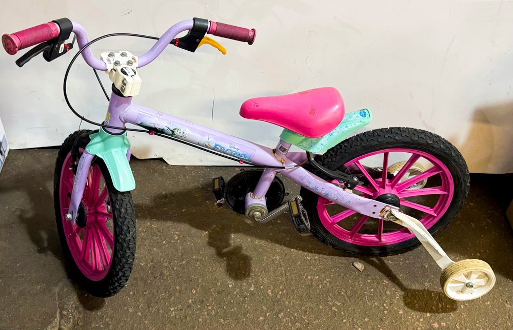 Lote anterior: Bicicleta infantil color verde/violeta rodado 14 - Equipamiento deportivo