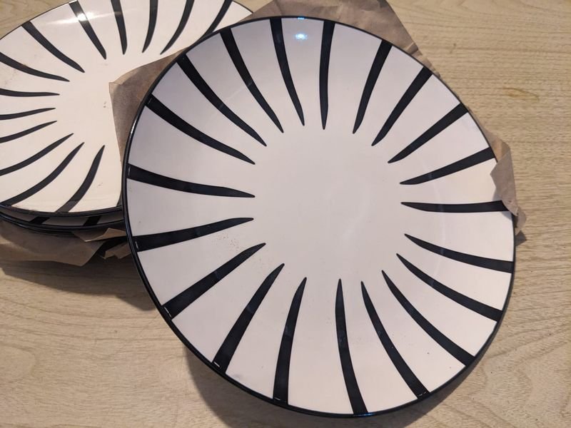 Item 890643 - Image 1