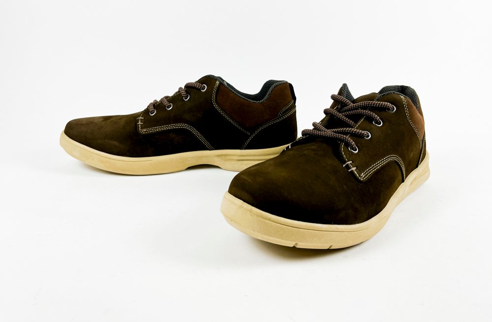 Lote siguiente: Zapatillas Zenit de alta calidad, color Babacu, tamaño 42