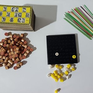 Lote de 3 Juegos de Mesa: Bingo, Palitos Chinos y Juego de Construcción - imagen 6