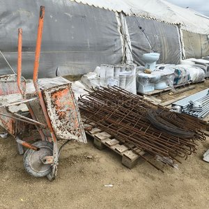 Lote siguiente: Lote de Materiales de Construcción y Equipamiento