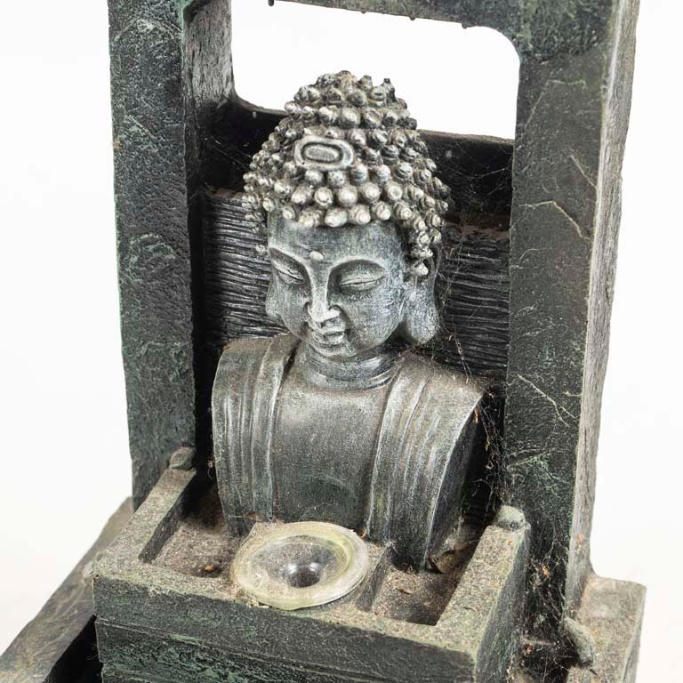 Fuente de fibra con buda, no se probó se vende a la vista - imagen 2