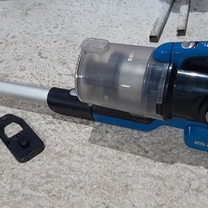 Aspiradora James Inalámbrica Azul con Cargador - imagen 2