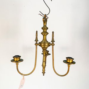 Lote anterior: Araña de Bronce Antigua, 3 Luces con Pináculos (Sin Fanales)