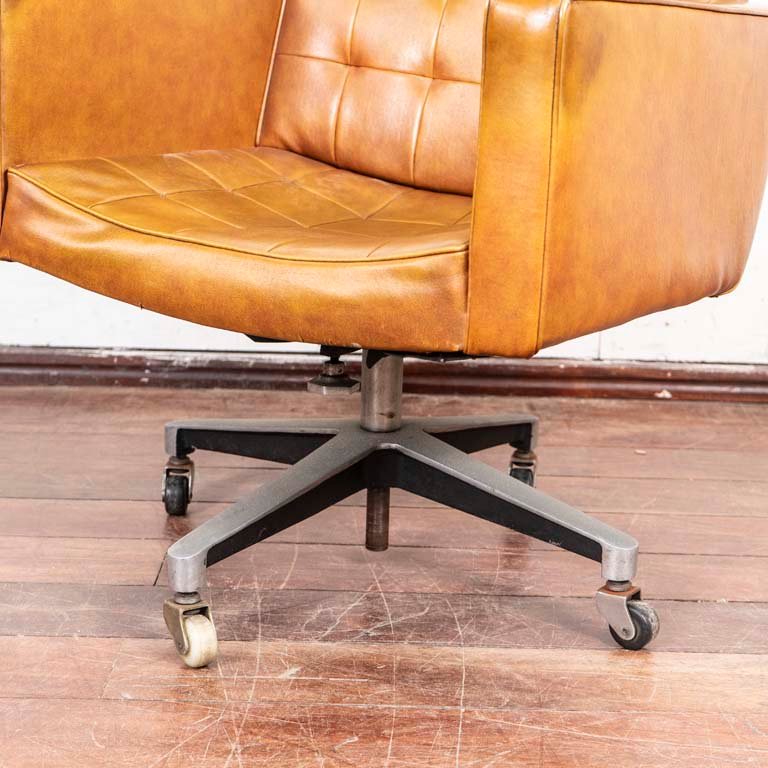 Item 2097489 - Image 2