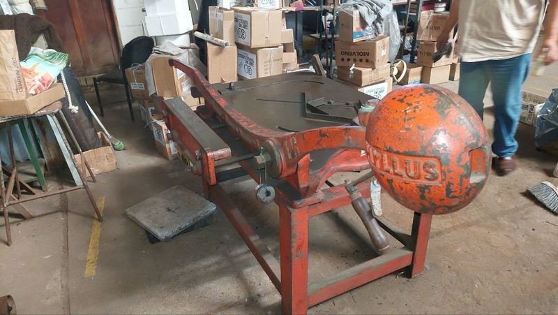 Item 758319 - Image 3