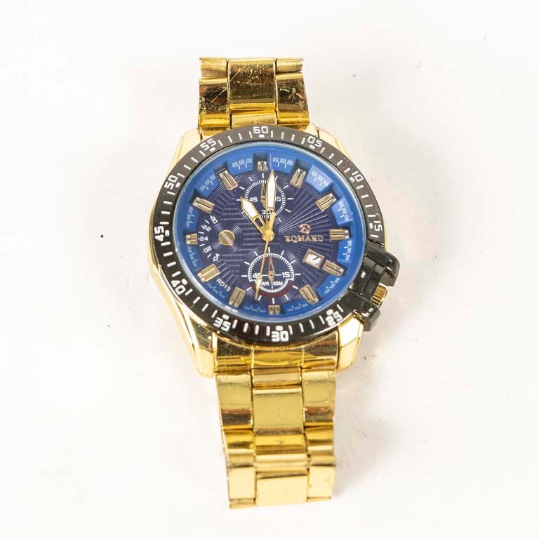 Lote anterior: Reloj Romano con detalles, buena condición