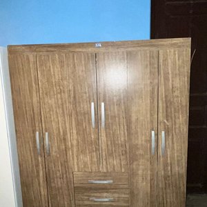 Ropero Marrón de MDF con 6 Puertas y 2 Cajones - imagen 1