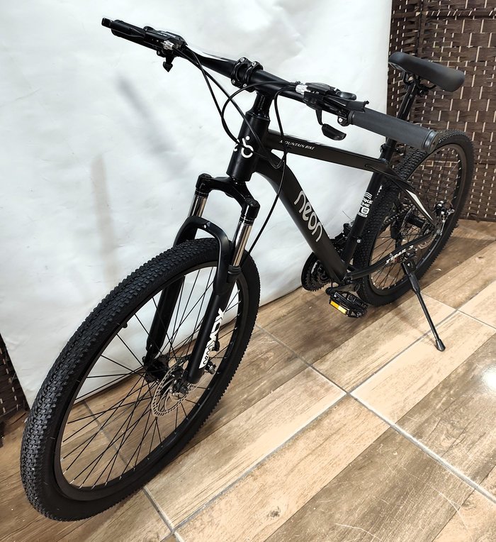 Bicicleta de montaña con cuadro de aluminio y ruedas de 26 pulgadas - imagen 3