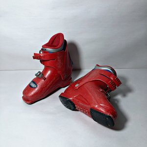 Dos Pares de Botas: Motocross Infantil y Esquí - imagen 3