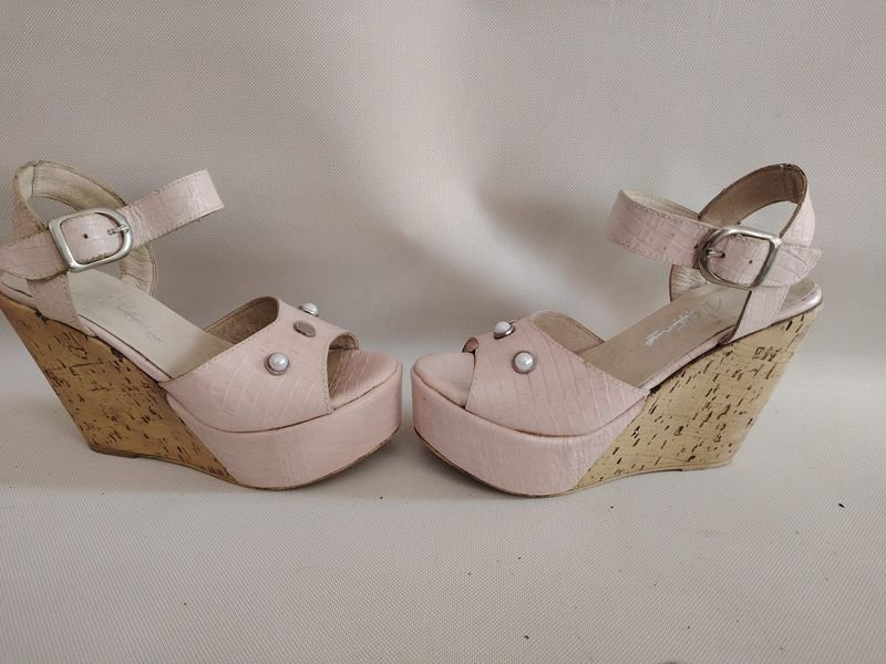 Item 881202 - Image 1