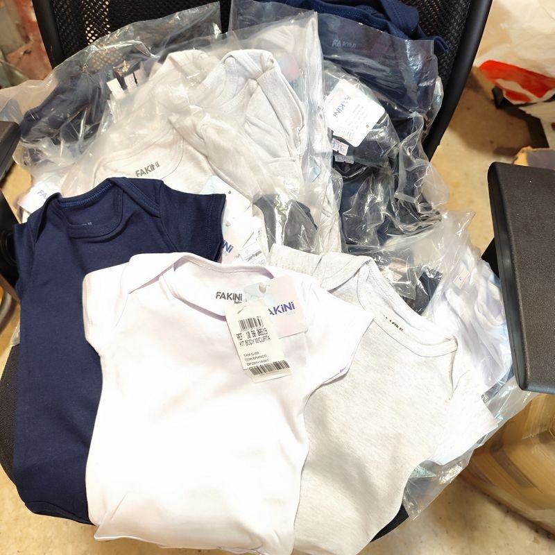 Ropa para bebés, lote de bodies cortas - imagen 4