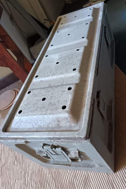 Caja de Munición Militar Vintage - Contenedor de Cohetes USO 2.25 MK2 - imagen 4