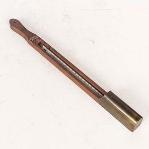 Lote anterior: Termómetro Italiano Antiguo de Madera, Bronce y Vidrio - 48 cm