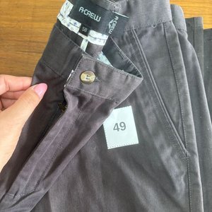 Pantalón de Gabardina Talle 58 Color Gris Oscuro - imagen 2