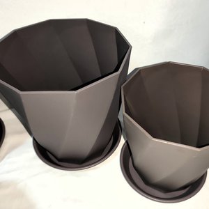Lote de 6 Macetas Plásticas Marrones con Platos - imagen 5