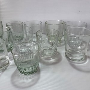 Lote de 12 Vasos de Vidrio Varios Diseños - imagen 5
