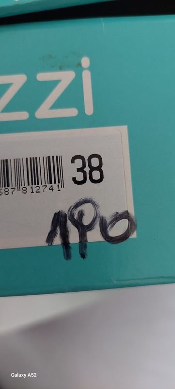Calzado de Talla 38 en Excelente Condición - imagen 5