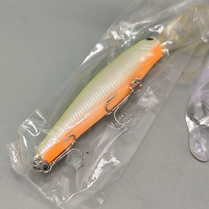 Lote de 3 Señuelos de Pesca Tipo Minnow con Babero y Anzuelos - imagen 4