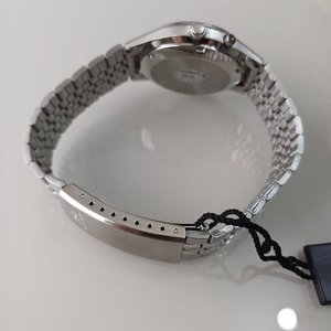 Reloj Orient Automático 3 Estrellas Acero Inoxidable Esfera Dorada Día/Fecha - imagen 9