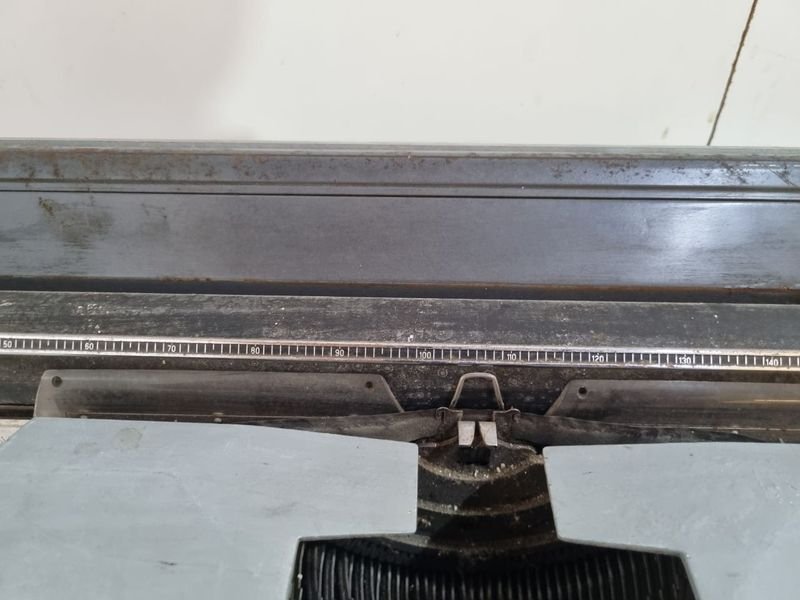 Maquina De Escribir Olivetti en Venta - imagen 3